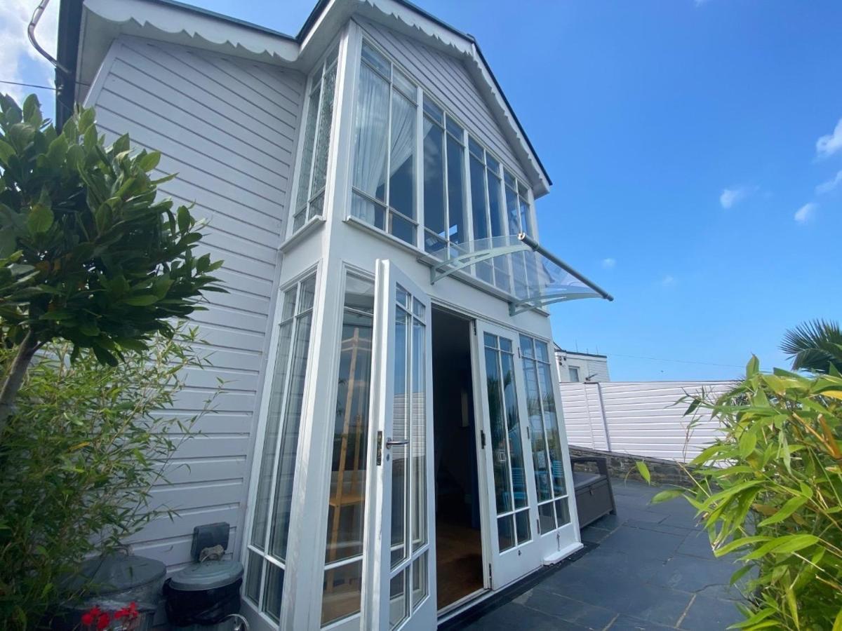 Y Stabl Villa New Quay  Exterior photo